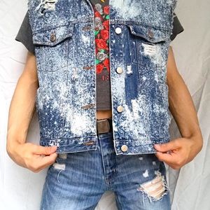 Adrienne Vittadini Petites Bleached Denim Vest